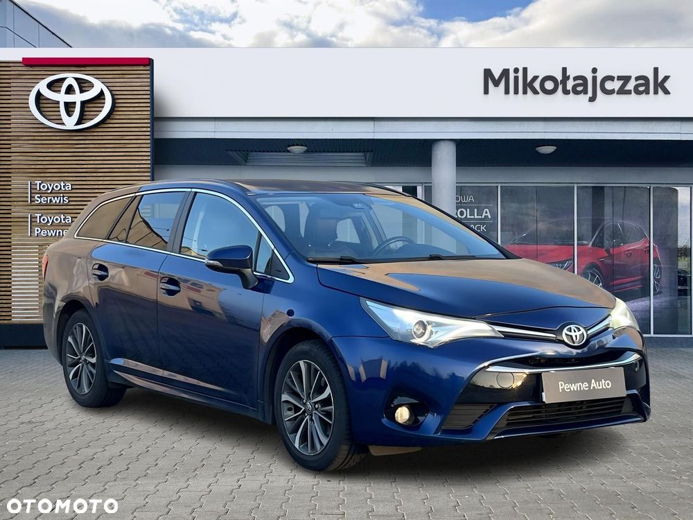 Toyota Avensis 2.0 D-4D Premium - 5