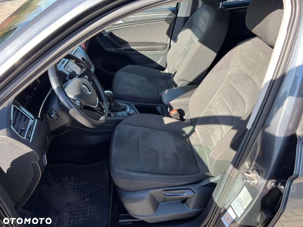 Volkswagen Tiguan Allspace - 19