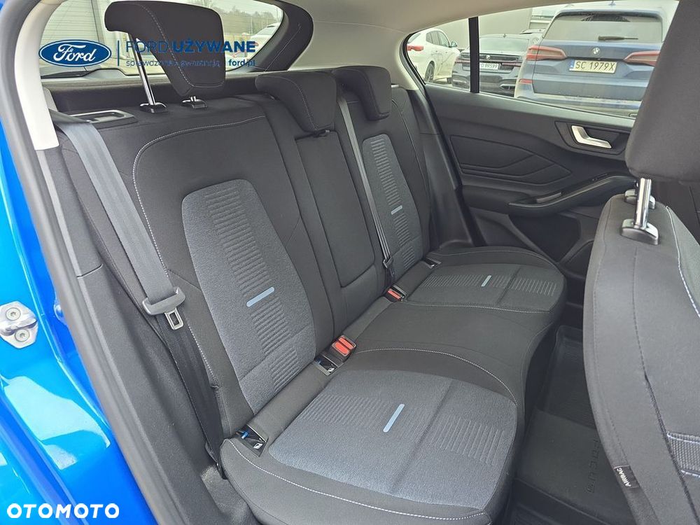 Ford Focus - 8