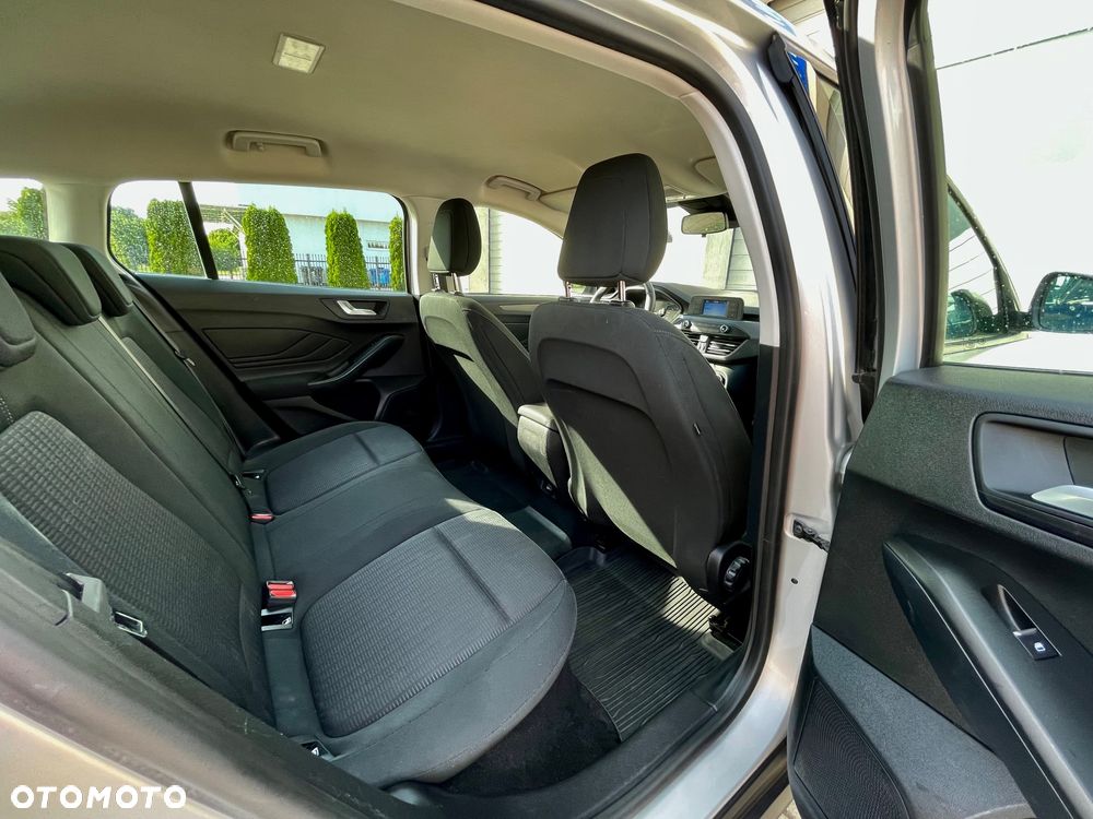 Ford Focus 1.5 EcoBlue Trend Edition Business - 11