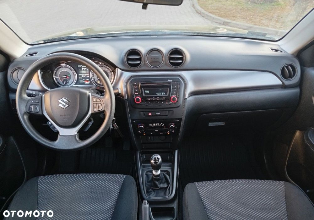 Suzuki Vitara - 22