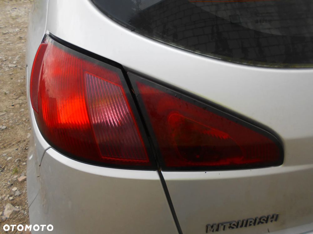 MITSUBISHI COLT VI Z3 A Z2 A 2004-2012 1.1 BENZYNA 75KM 55KW LIFTBACK Z32A 1100/2WD CZESCI MASKA ZDERZAK LAMPA BLOTNIK DRZWI LUSTERKO ZAWIESZENIE - 13