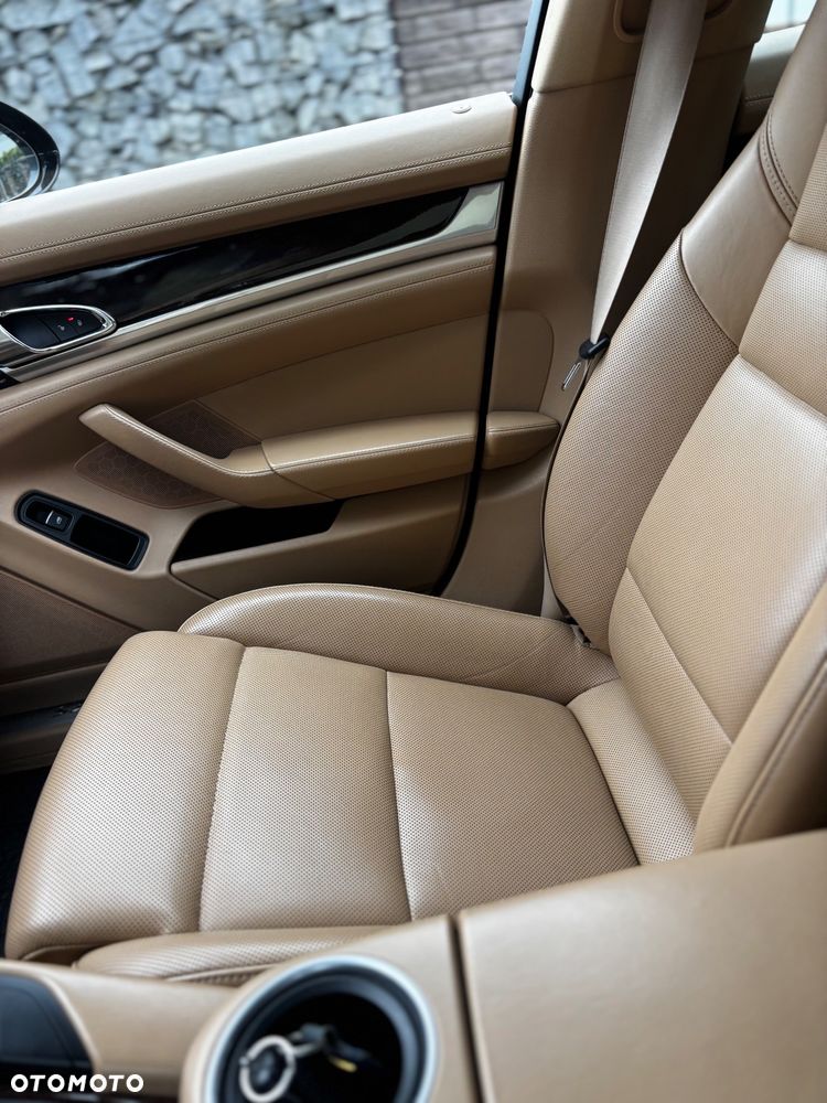 Porsche Panamera 4S Executive PDK - 10