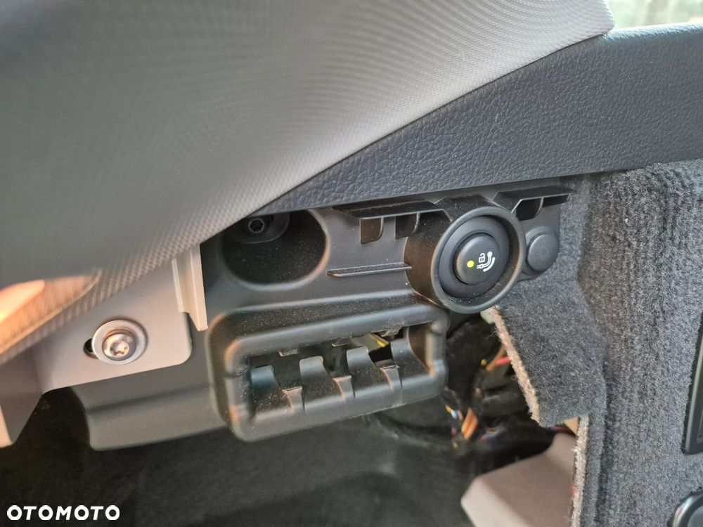 BMW Seria 3 320i Advantage - 17