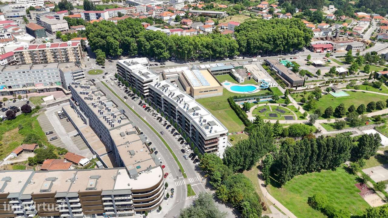 Trespasse clínica de estética premium no Centro de Lousada - Grande imagem: 4/37