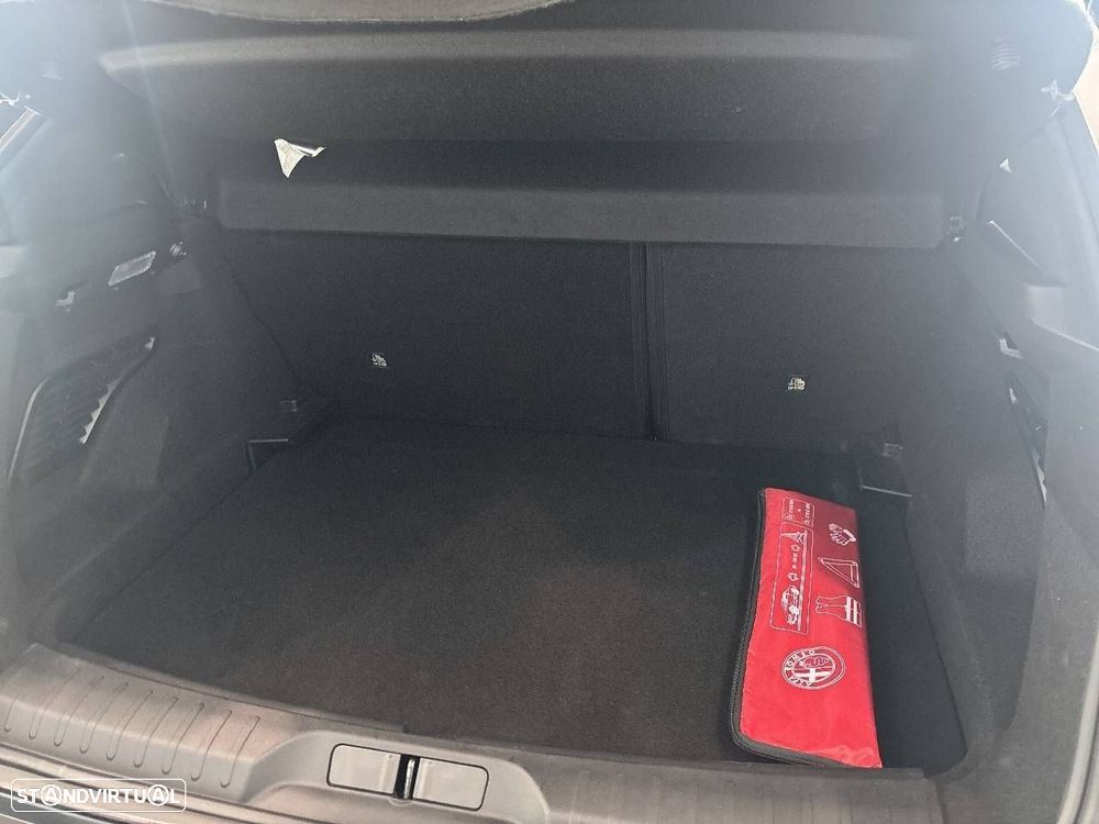 Alfa Romeo Junior 1.2 Speciale eDCT6 - 6