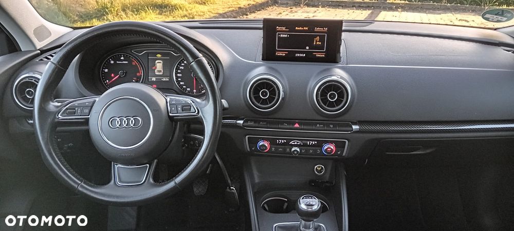 Audi A3 Sportback 2.0 TDI Ambition - 9