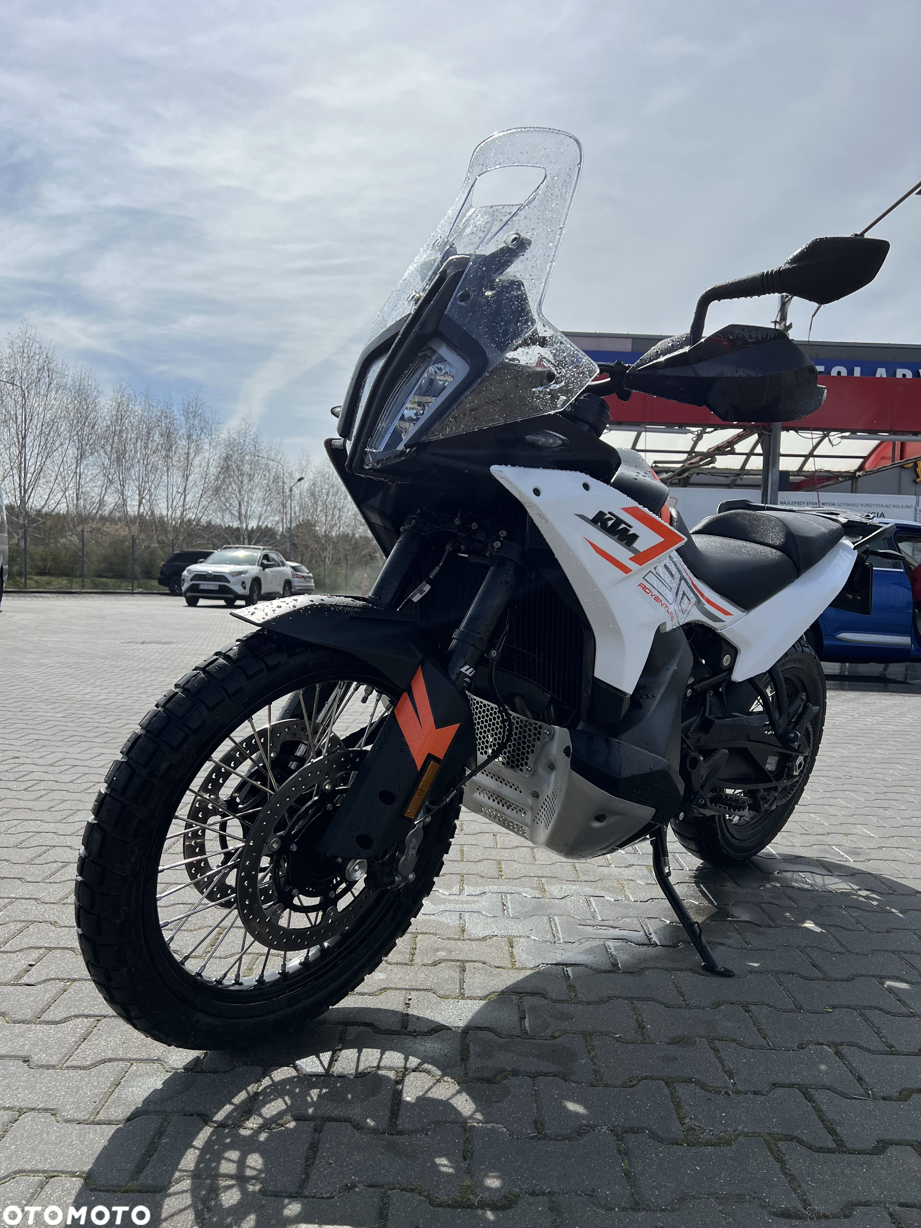 KTM Adventure - 1