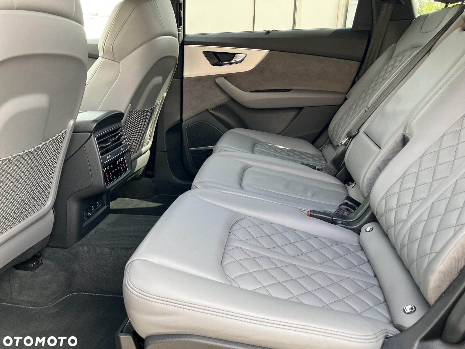Audi Q7 - 13