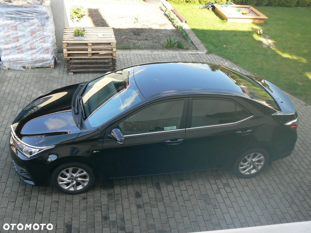 Toyota Corolla 1.6 Comfort - 1