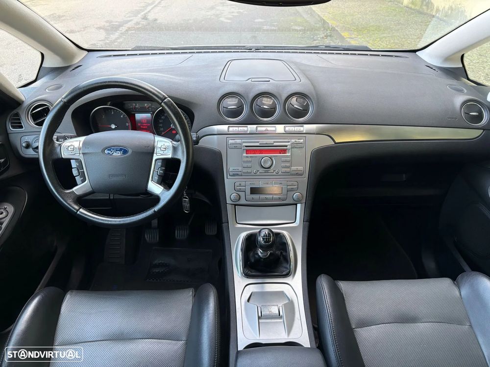 Ford S-Max 1.8 TDCi Titanium 7L - 5