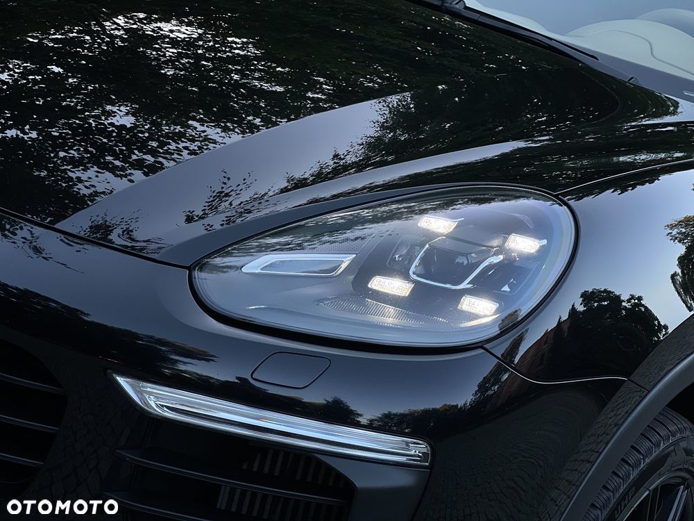 Porsche Cayenne S Diesel - 21