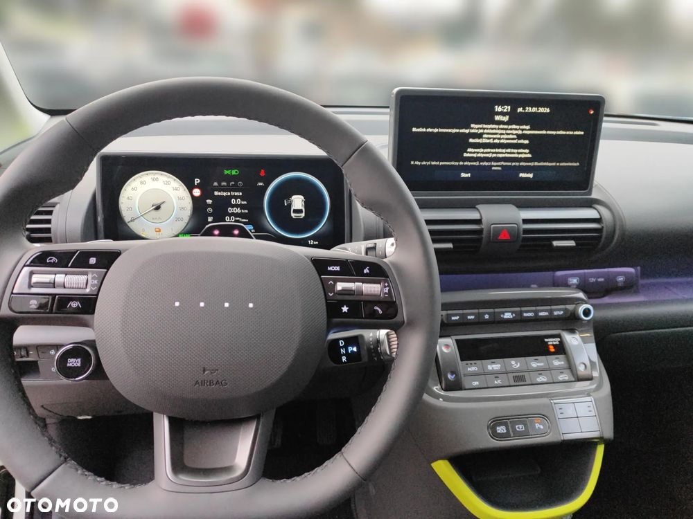 Hyundai Inster 49kWh Cross Smart - 13