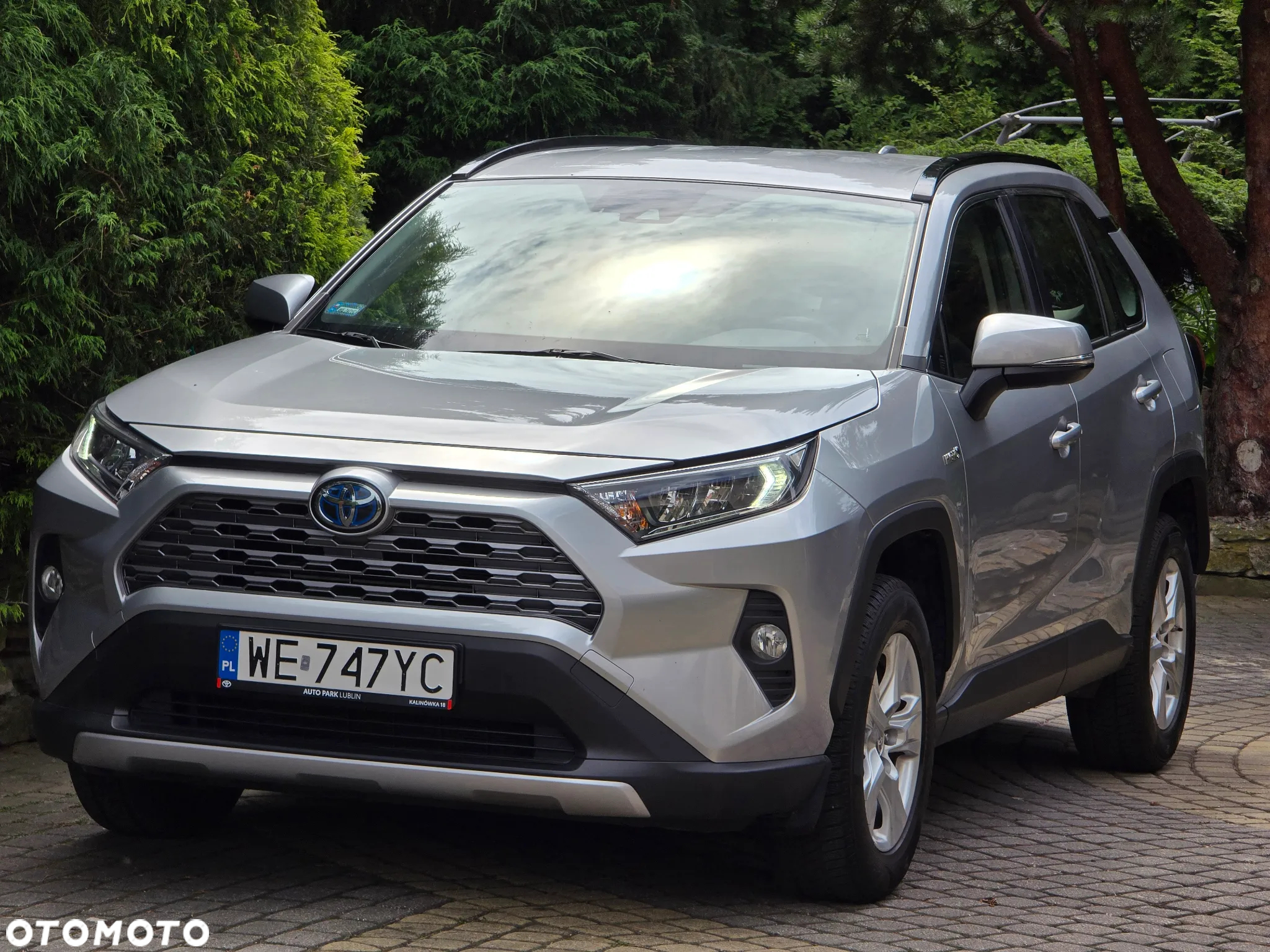 Toyota RAV4 - 3
