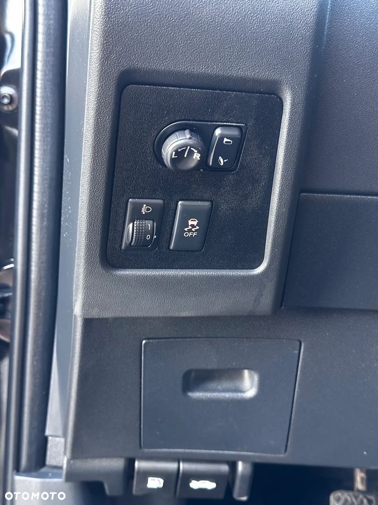 Nissan Qashqai 2.0 dCi Tekna EU5 - 13