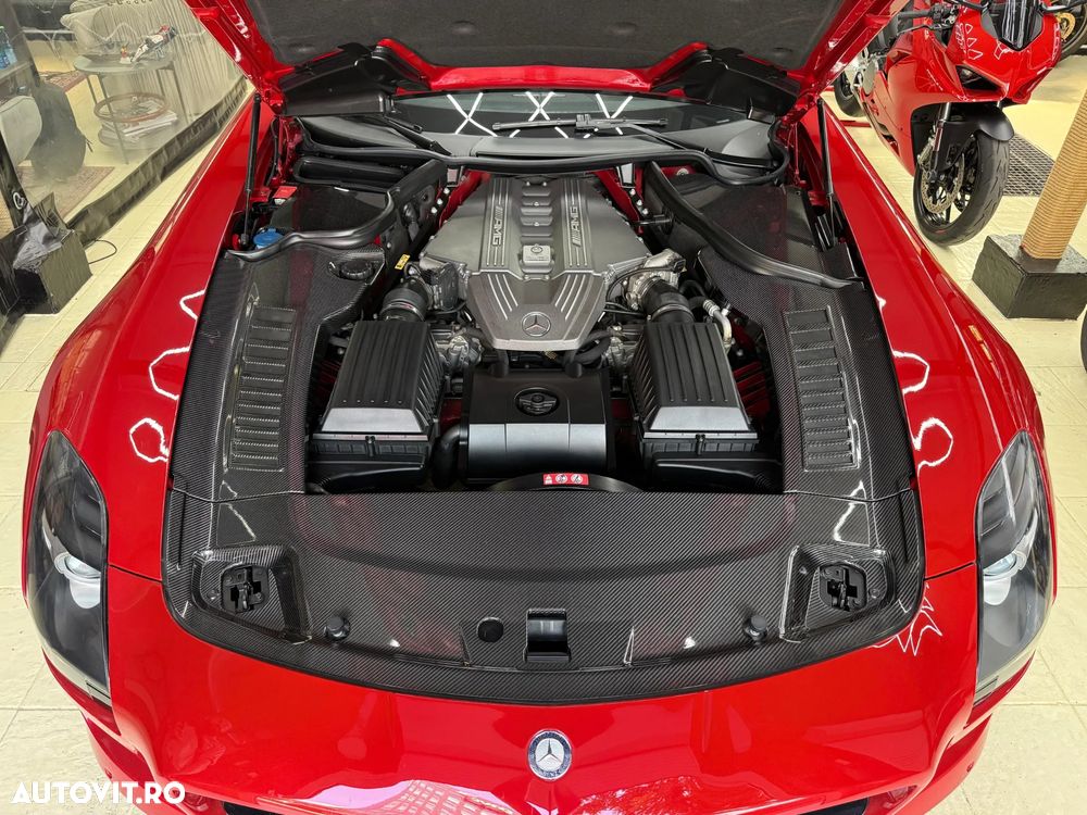 Mercedes-Benz SLS SPEEDSHIFT DCT - 11