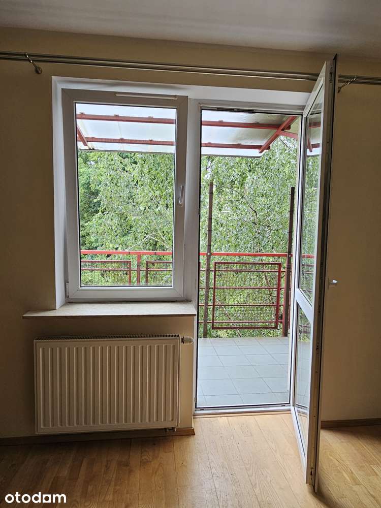 Przestronne mieszkanie z balkonem w Krakowie, przy CH Bonarka