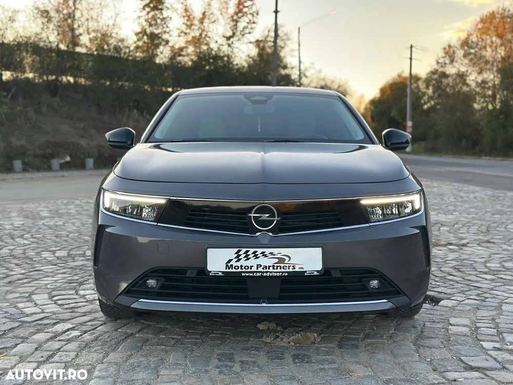 Opel Astra 1.2L Turbo Start/Stop AT8 Elegance - 10