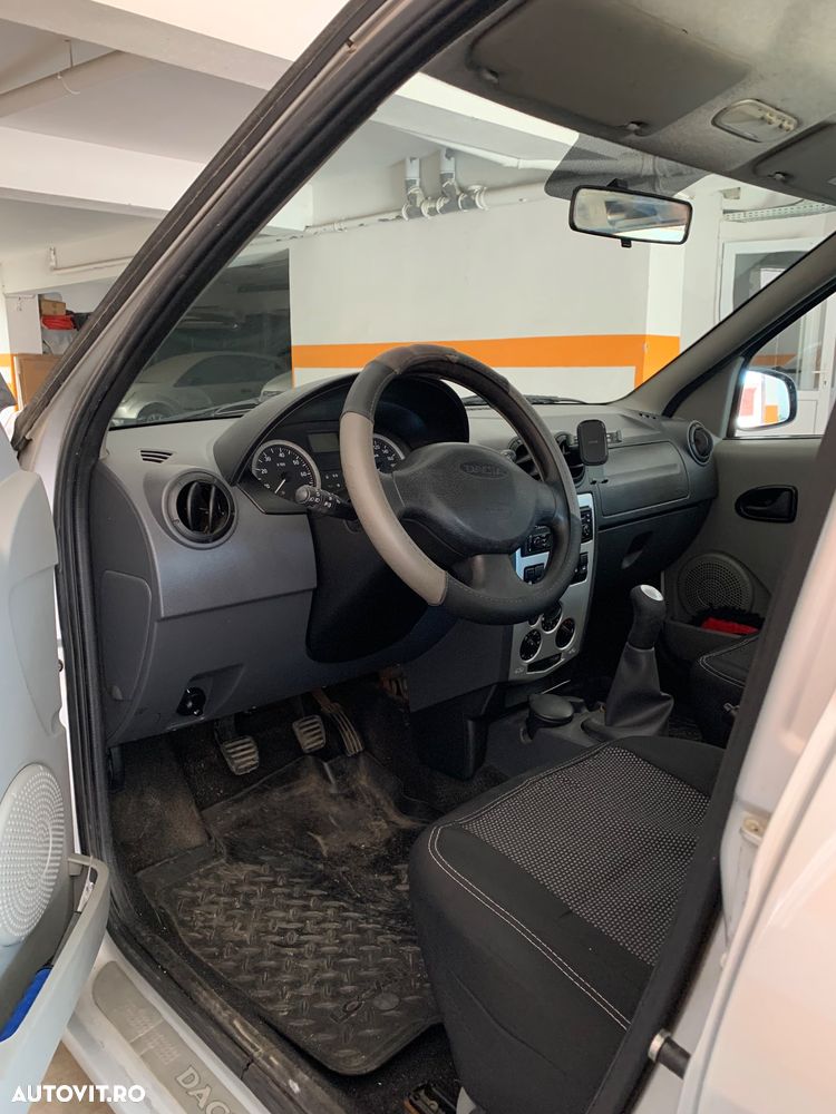 Dacia Logan 1.6 16V Laureate - 10