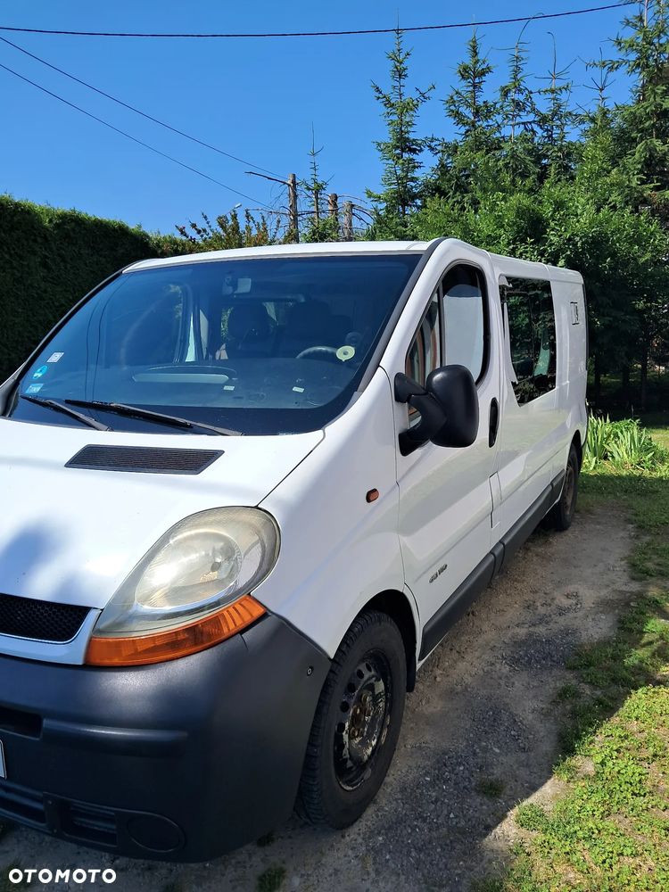 Renault Trafic - 1