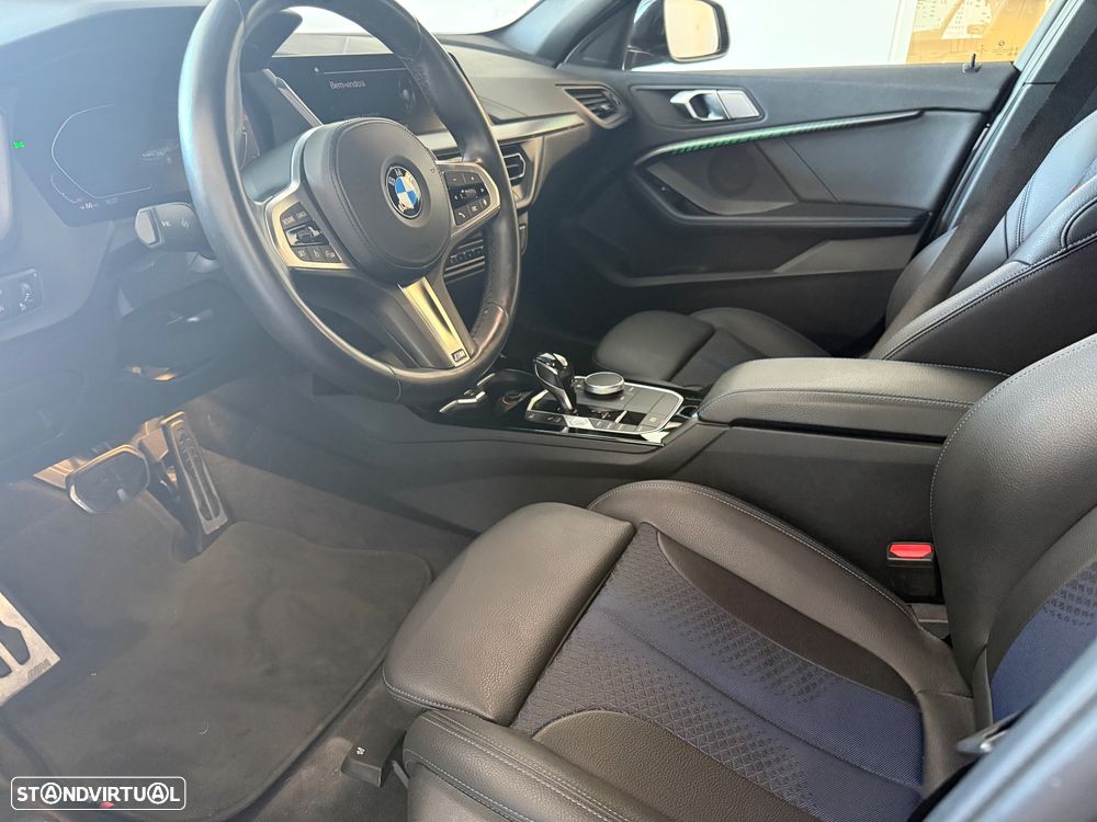 BMW 118 i Pack Desportivo M Auto - 10