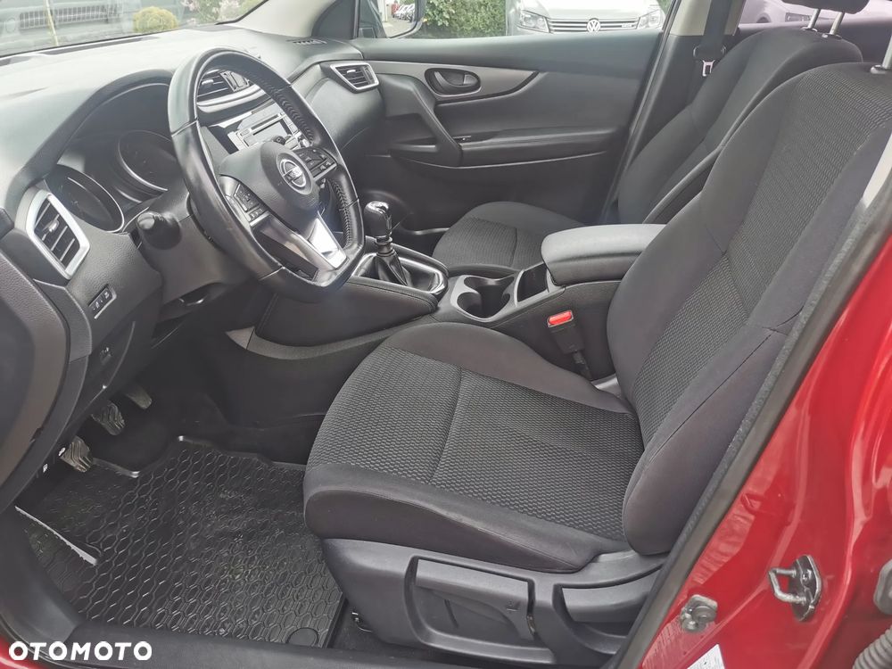 Nissan Qashqai 1.3 DIG-T Visia - 15