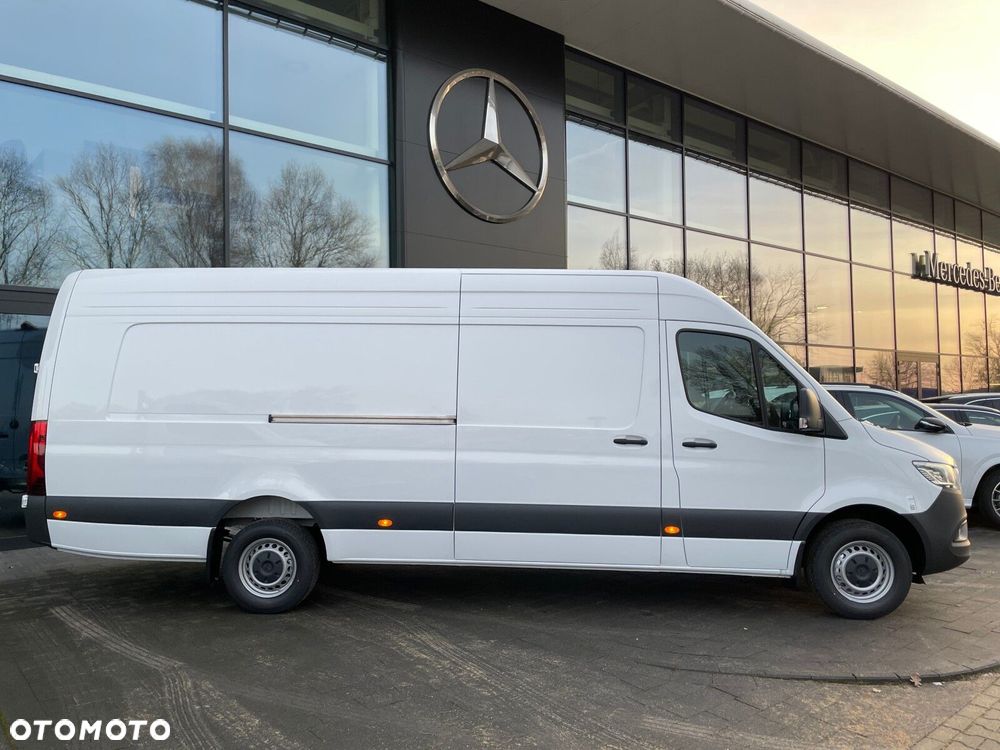 Mercedes-Benz Sprinter 319 CDI Resorowany fotel Reflektory LED - 2