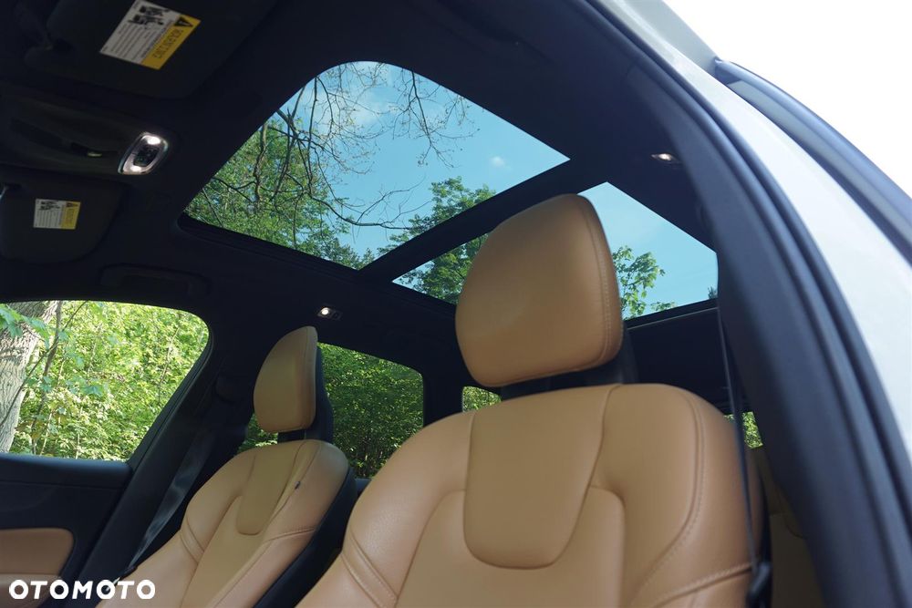 Volvo XC 60 T5 AWD Geartronic Momentum Pro - 27
