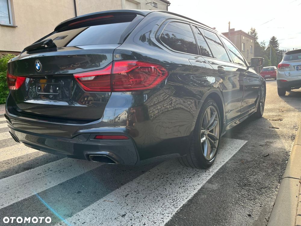 BMW Seria 5 520d M Sport Edition - 16