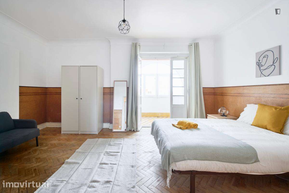 Quarto - localizado em Penha de França Lisbon - Grande imagem: 3/39
