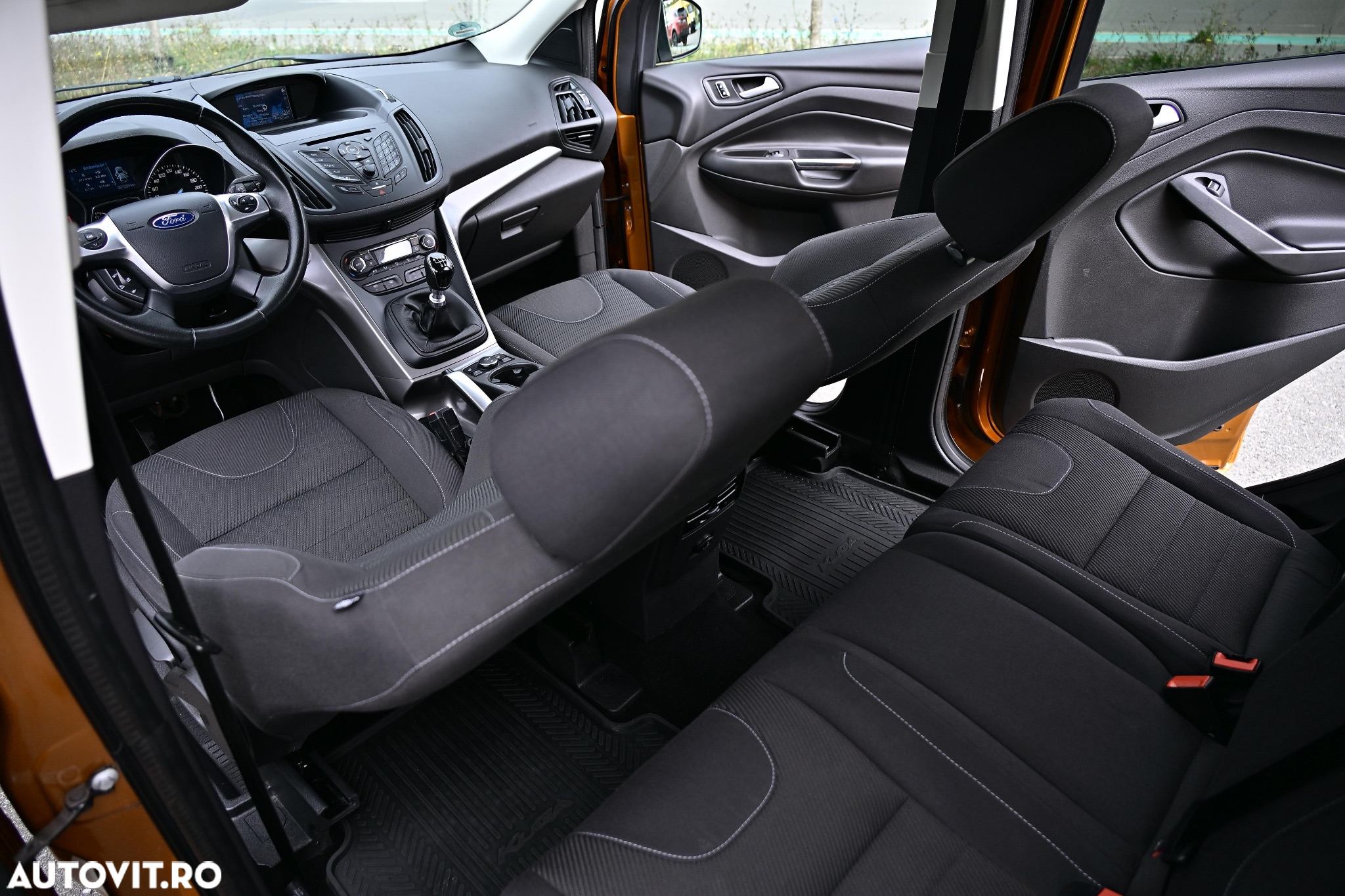 Ford Kuga 2.0 TDCi 4x4 SYNC - 13
