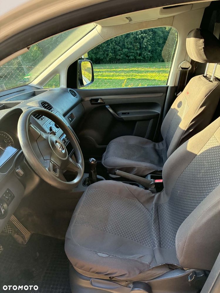 Volkswagen Caddy - 8