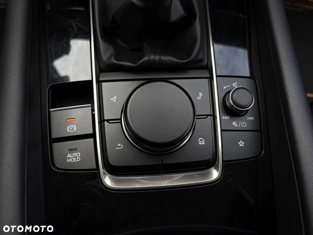 Mazda 3 SKYACTIV-G 2.0 M-Hybrid - 33