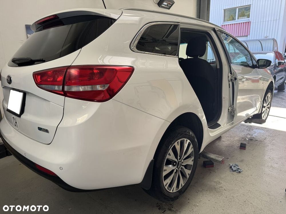 Kia Ceed 1.0 T-GDI GT Line - 6