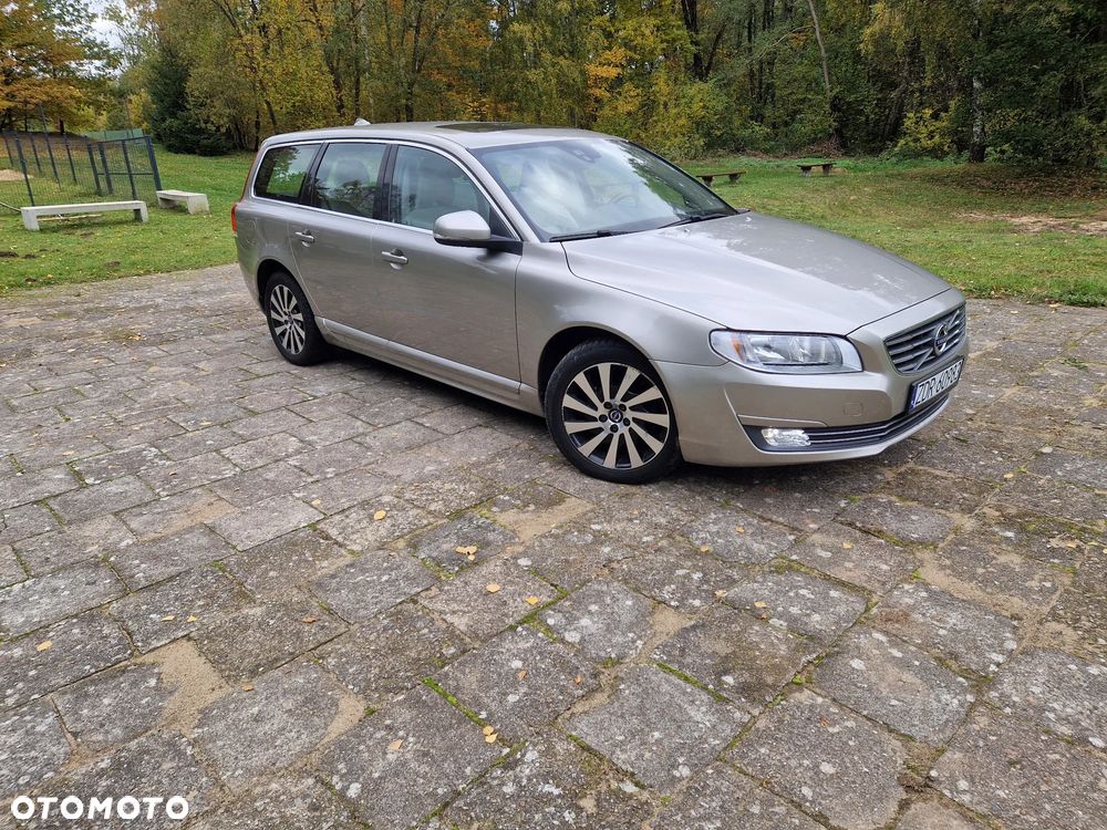 Volvo V70 2015 photo 3