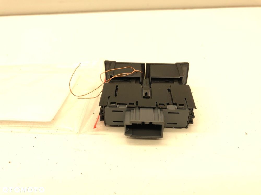 PRZEŁĄCZNIK PDC  MAN TGE Autobus 2017 - 2022 2.0 TDI 130 kW [177 KM] olej napędowy 2017 - 2022 - 2