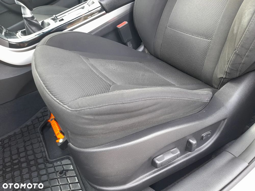 Hyundai i40 1.7 CRDi Comfort + - 12