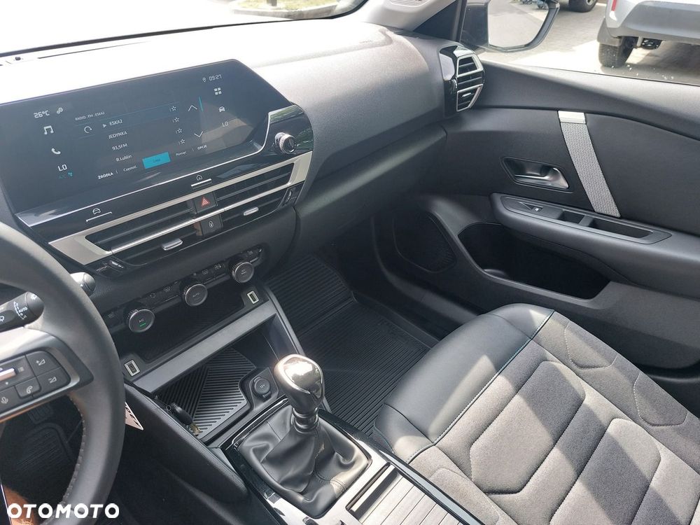 Citroën C4 1.2 PureTech Plus S&S - 19