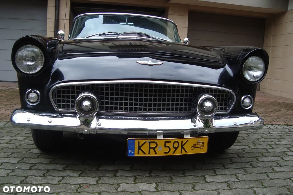 Ford Thunderbird - 4
