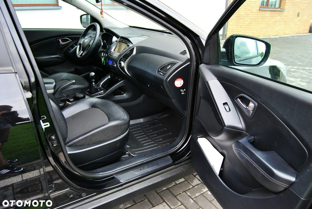 Hyundai ix35 1.7 CRDi Premium 2WD - 11