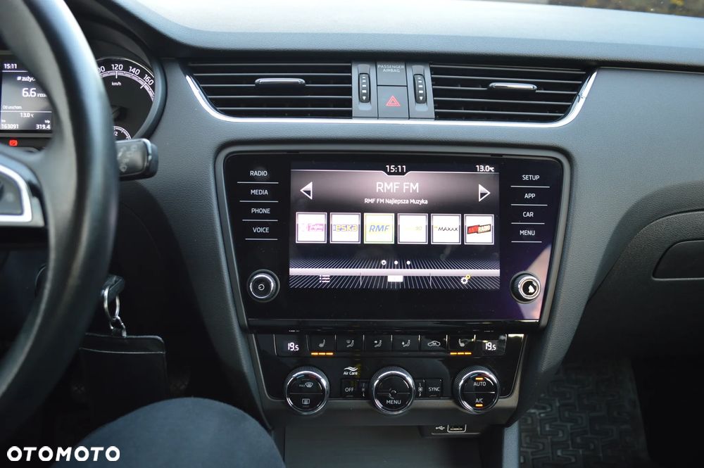 Skoda Octavia 1.5 TSI ACT Ambition - 3