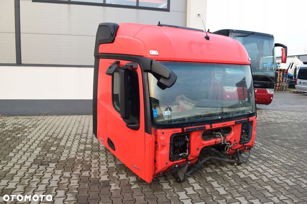 SZKIELET KABINY MERCEDES ACTROS MP4 STREAM SPACE - 7