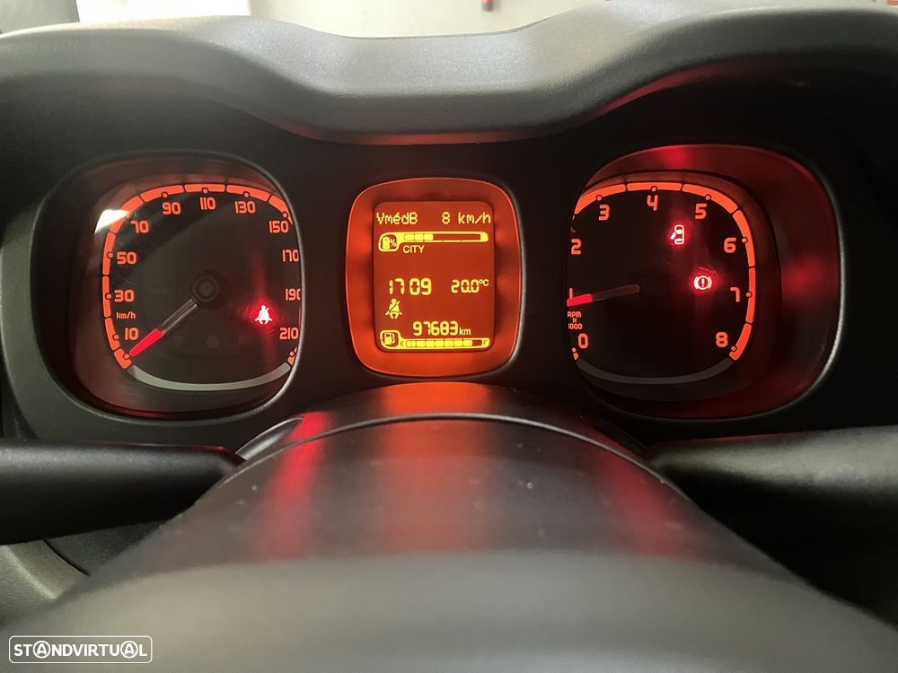 Fiat Panda 1.0 Hybrid City Life - 25