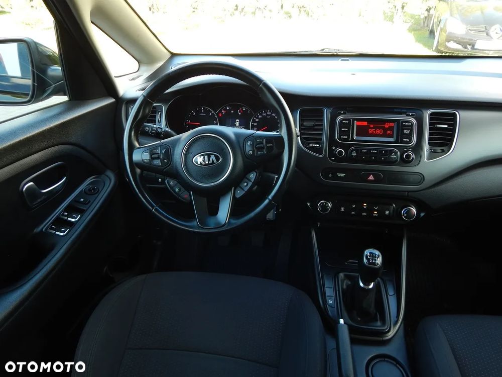 Kia Carens 1.7 CRDi Spirit - 13