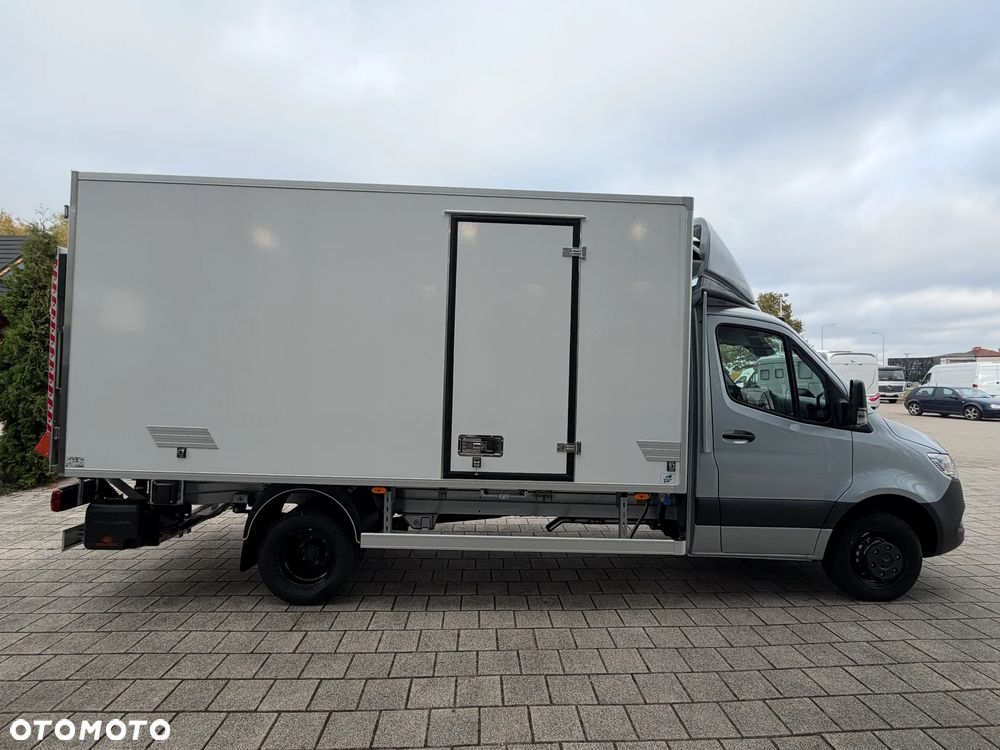 Mercedes-Benz SPRINTER 519 CDI - 2