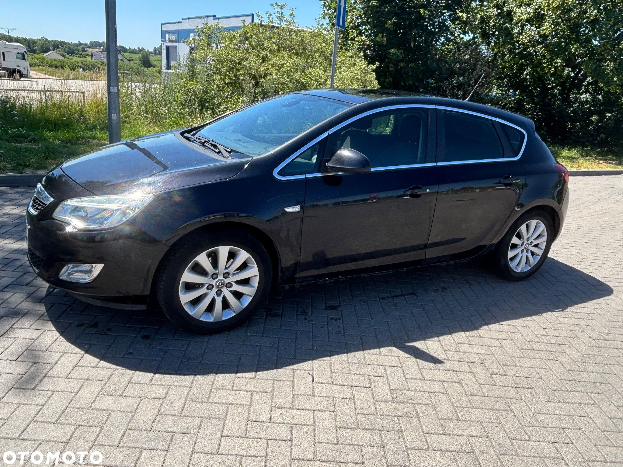 Opel Astra IV 1.6 T Sport - 2