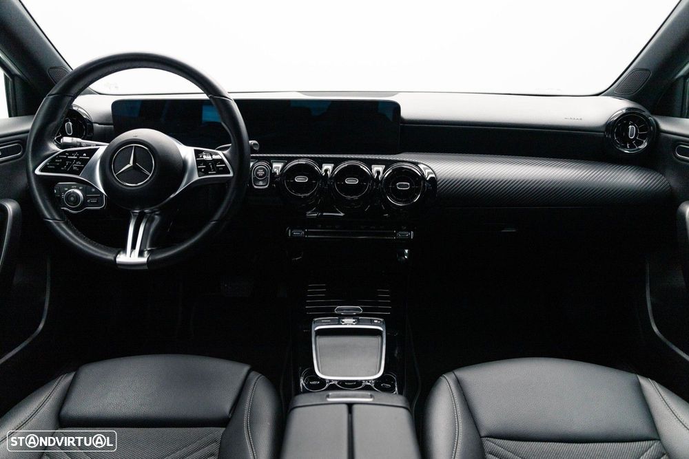 Mercedes-Benz A 200 Standard - 14