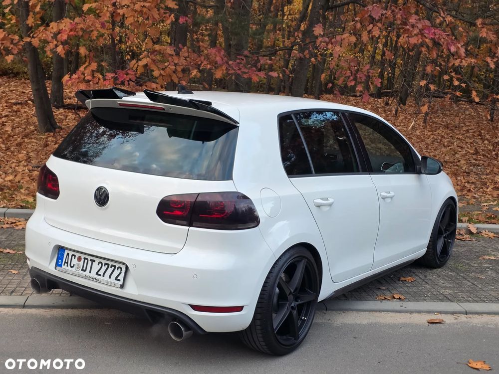Volkswagen Golf 2.0 GTI - 7