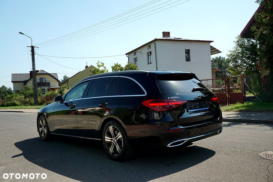 Mercedes-Benz Klasa C 220 d 9G-TRONIC - 11