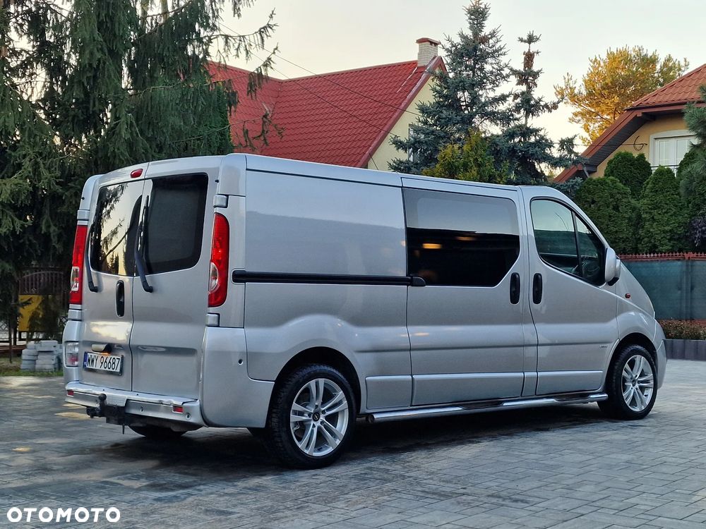 Opel Vivaro L2H1 2.9t - 14